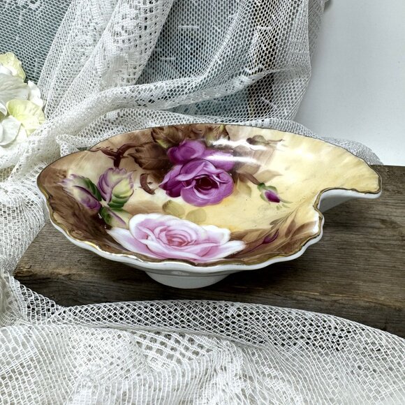 Antique Lefton China Rose Shell Dish With Pink & Purple Floral Design - Picture 2 of 8